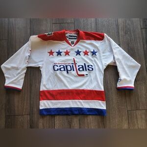 Washington Capitals 2011 Winter Classic Reebok Jersey Small EUC